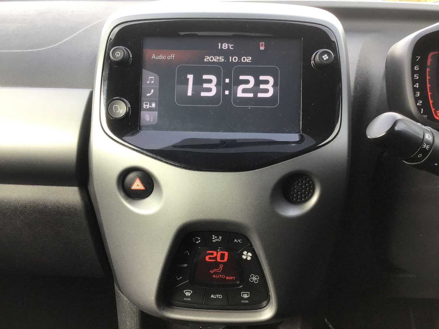 Used Toyota AYGO 2019 for sale - 76359969: Photo 16