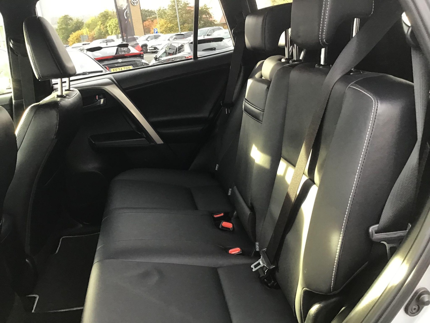 Used Toyota RAV4 2018 for sale - 76513086: Photo 20