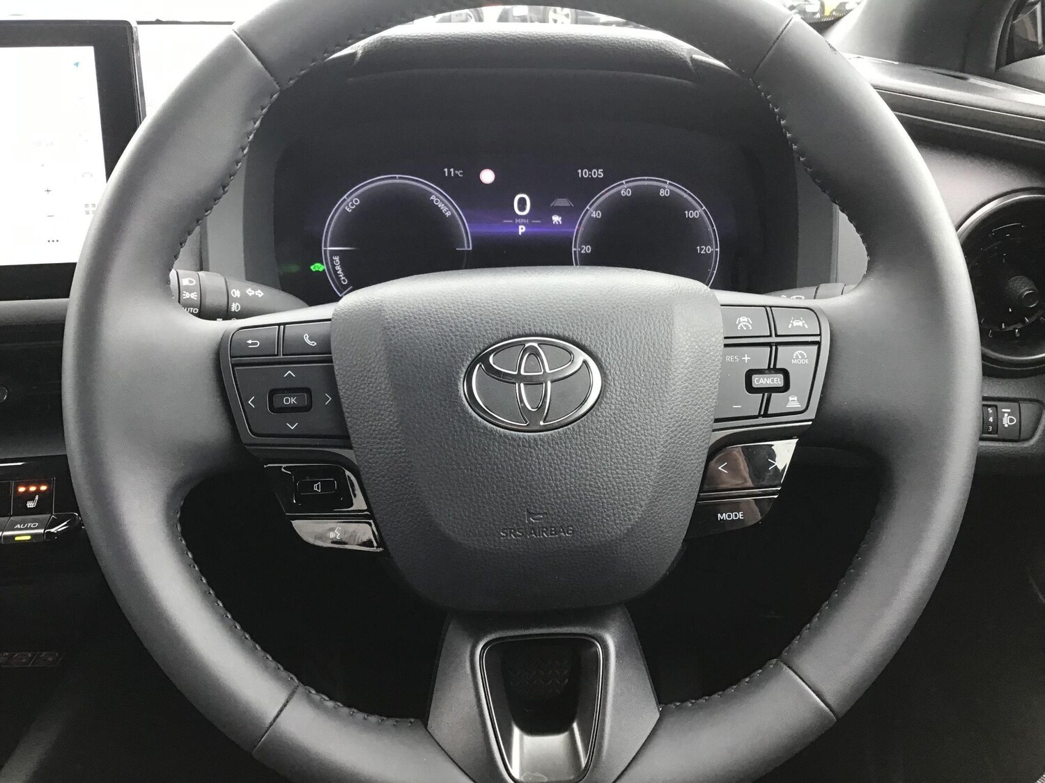 Used Toyota C-HR 2025 for sale - 77710410: Photo 17