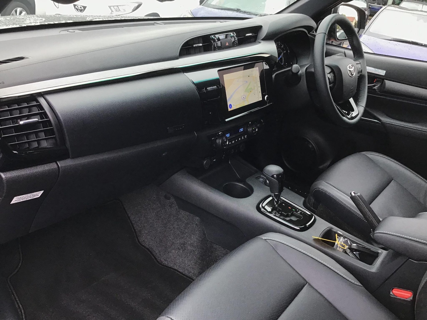 Used Toyota Hilux 2025 for sale - 76472881: Photo 11