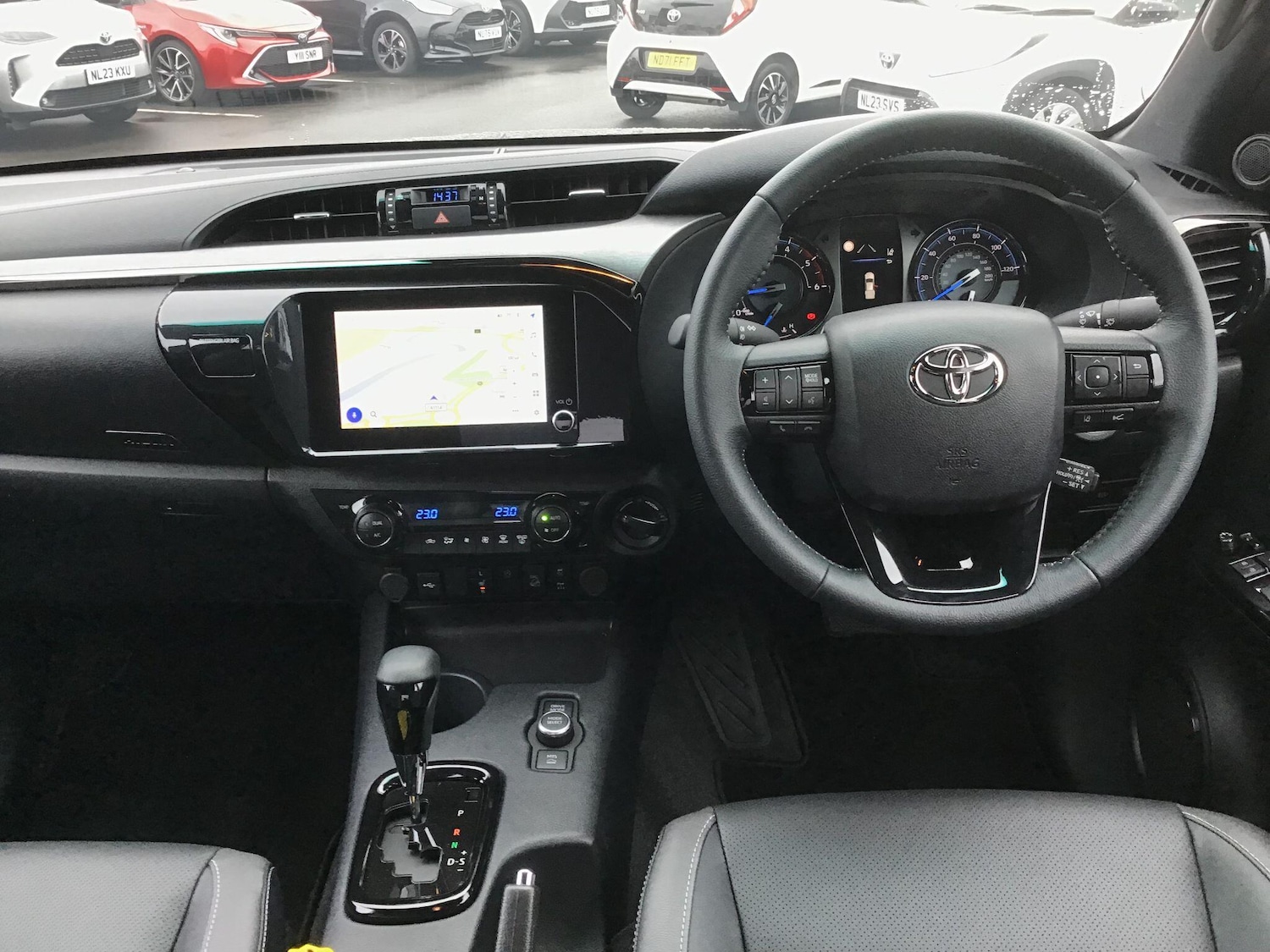 Used Toyota Hilux 2025 for sale - 76472881: Photo 12