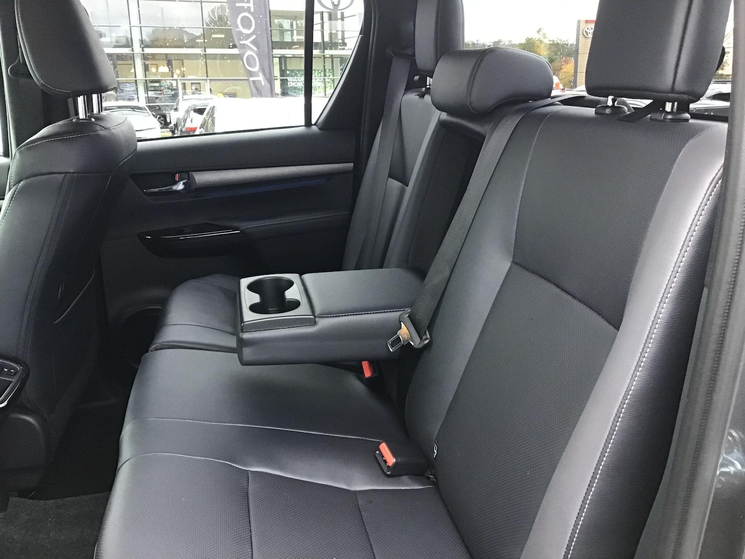 Used Toyota Hilux 2025 for sale - 76472881: Photo 18