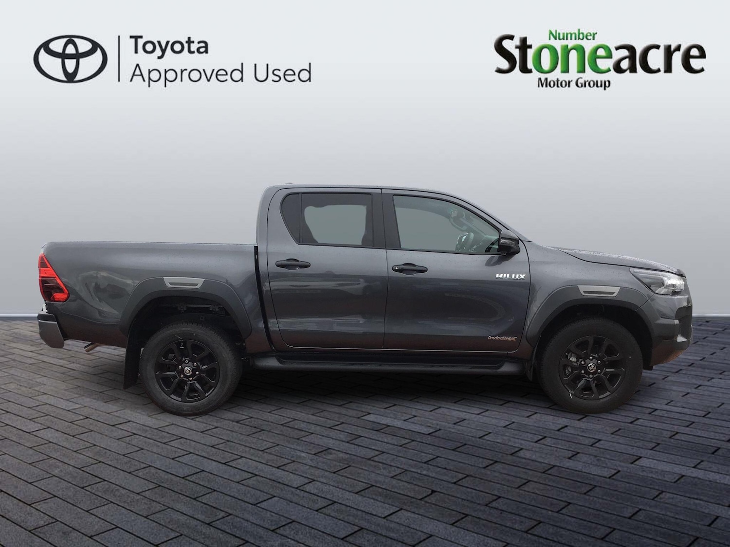 Used Toyota Hilux 2025 for sale - 76472881: Photo 2