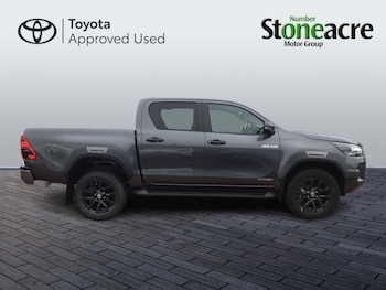 Used Toyota Hilux 2025 for sale - 76472881: Photo