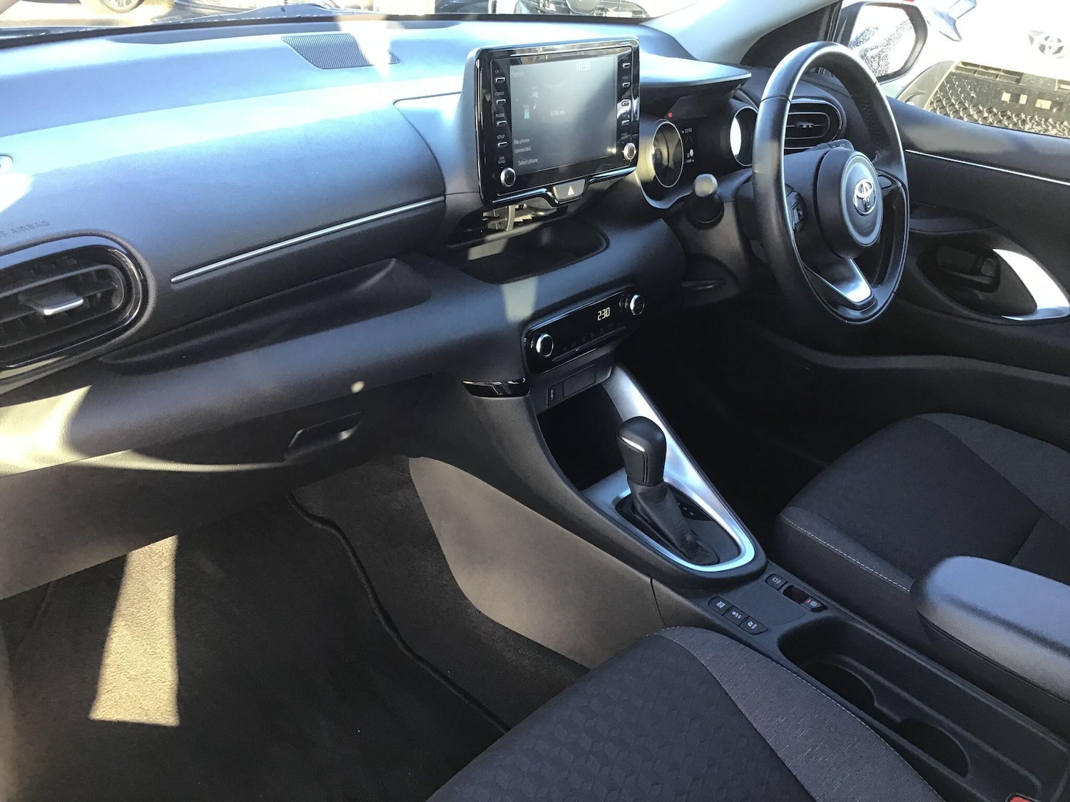 Used Toyota Yaris 2023 for sale - 76926356: Photo 13