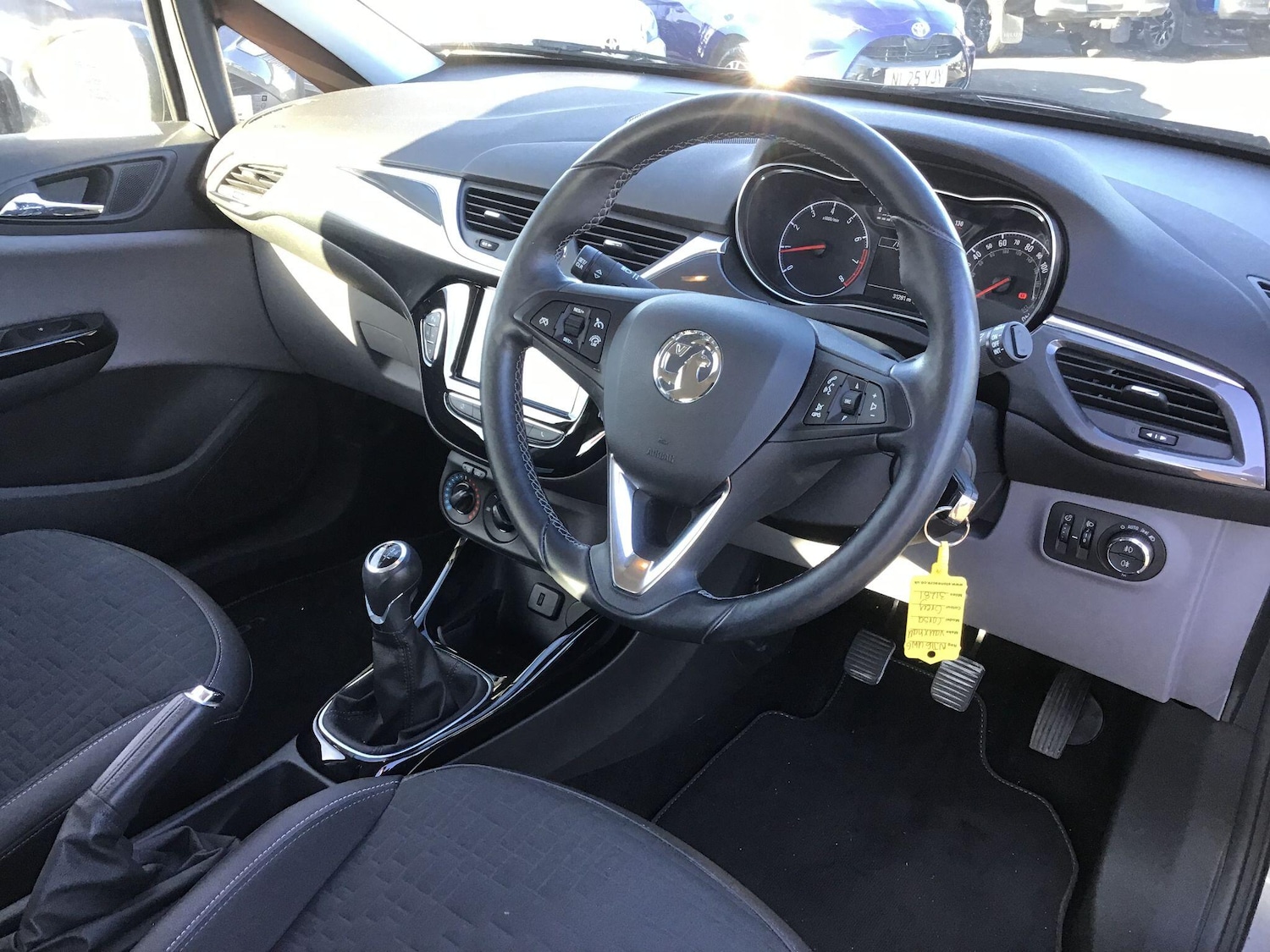 Used Vauxhall Corsa 2016 for sale - 76485350: Photo 12