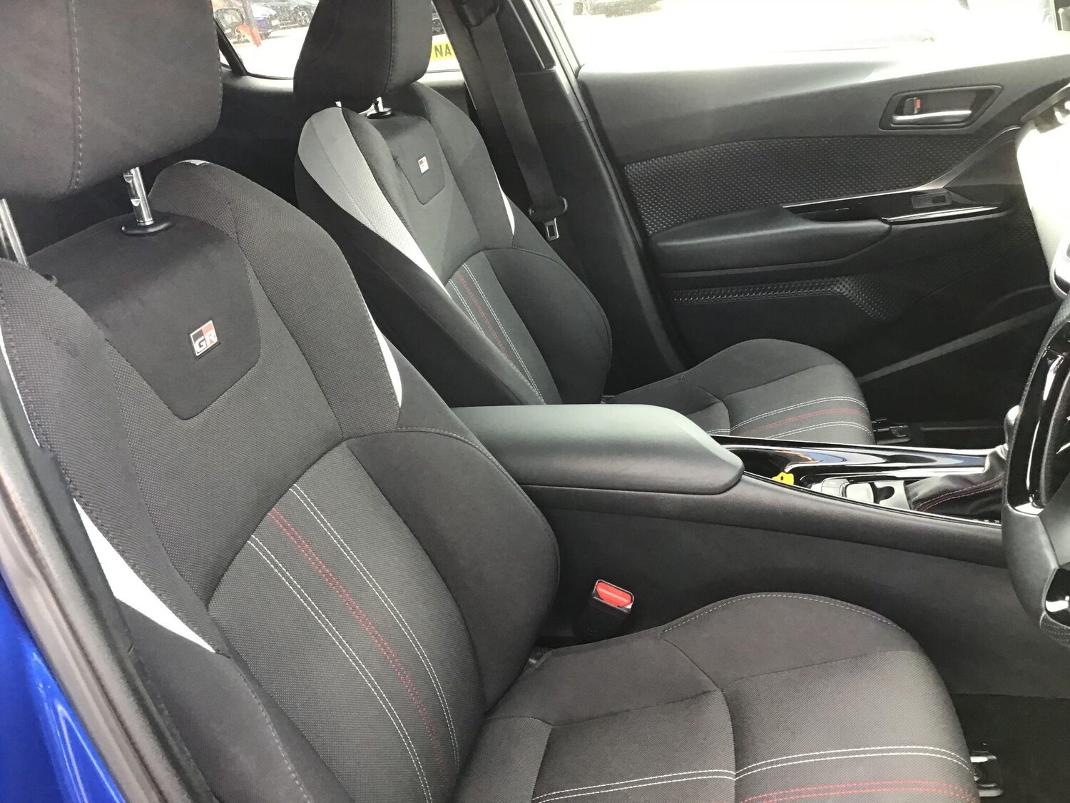 Used Toyota C-HR for sale - 77838487: Photo 18