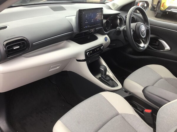 Used Toyota Yaris 2022 for sale - 76108518: Photo 13