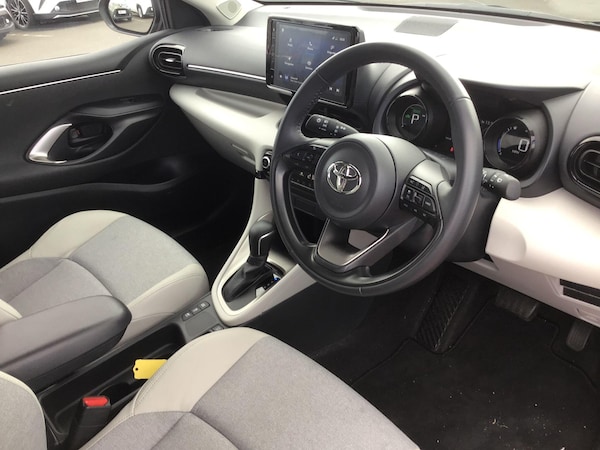 Used Toyota Yaris 2022 for sale - 76108518: Photo 15