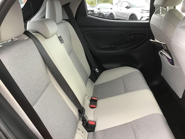 Used Toyota Yaris 2022 for sale - 76108518: Photo 20
