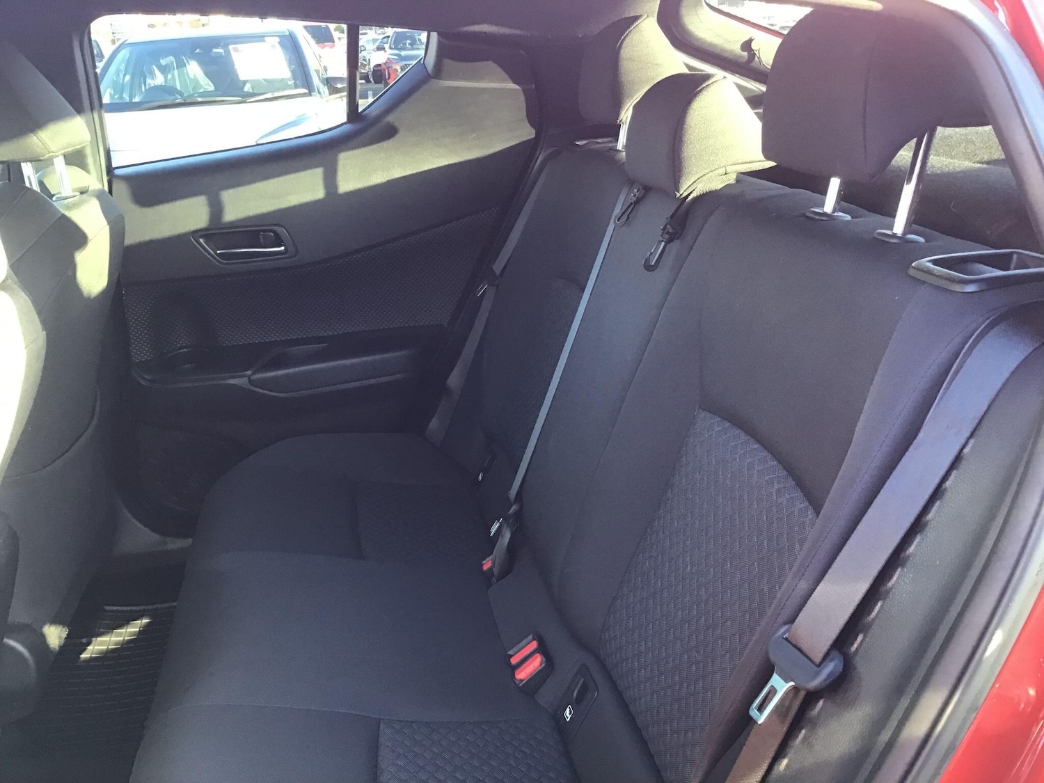 Used Toyota C-HR 2023 for sale - 76926238: Photo 20