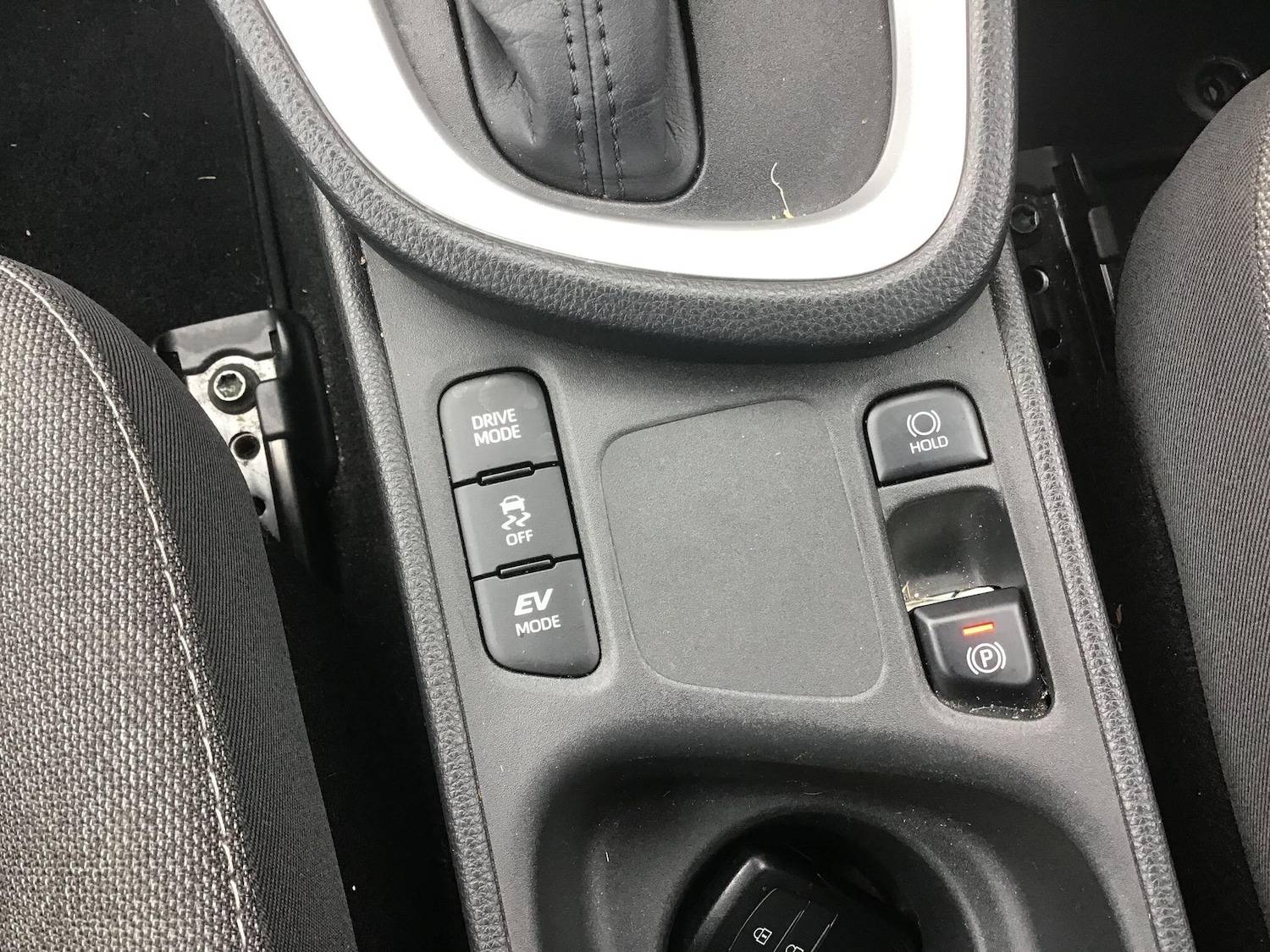 Used Toyota Yaris Cross 2024 for sale - 78116080: Photo 15