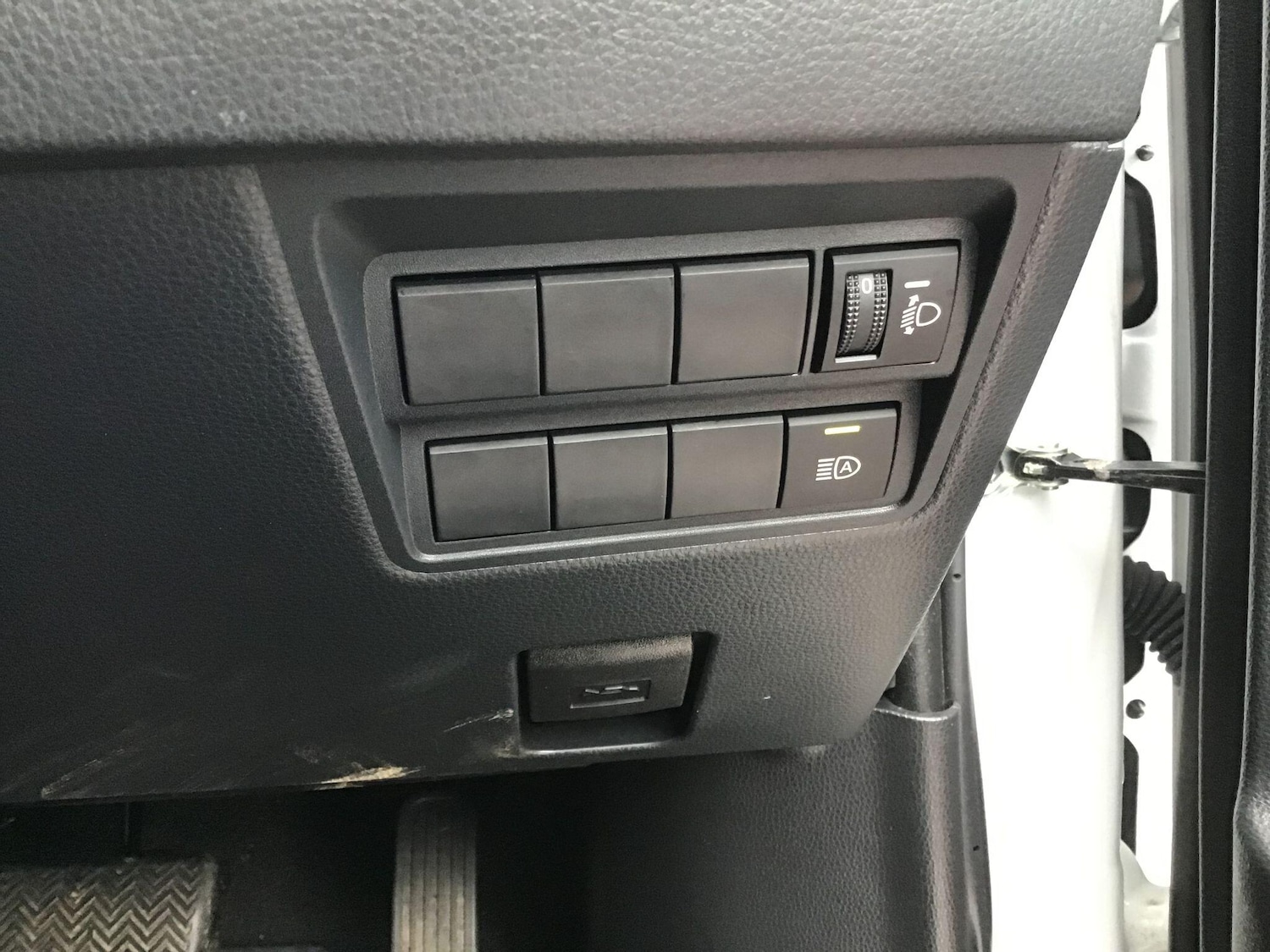 Used Toyota Yaris Cross 2024 for sale - 78116080: Photo 17