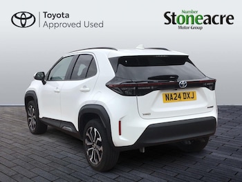 Used Toyota Yaris Cross 2024 for sale - 78116080: Photo