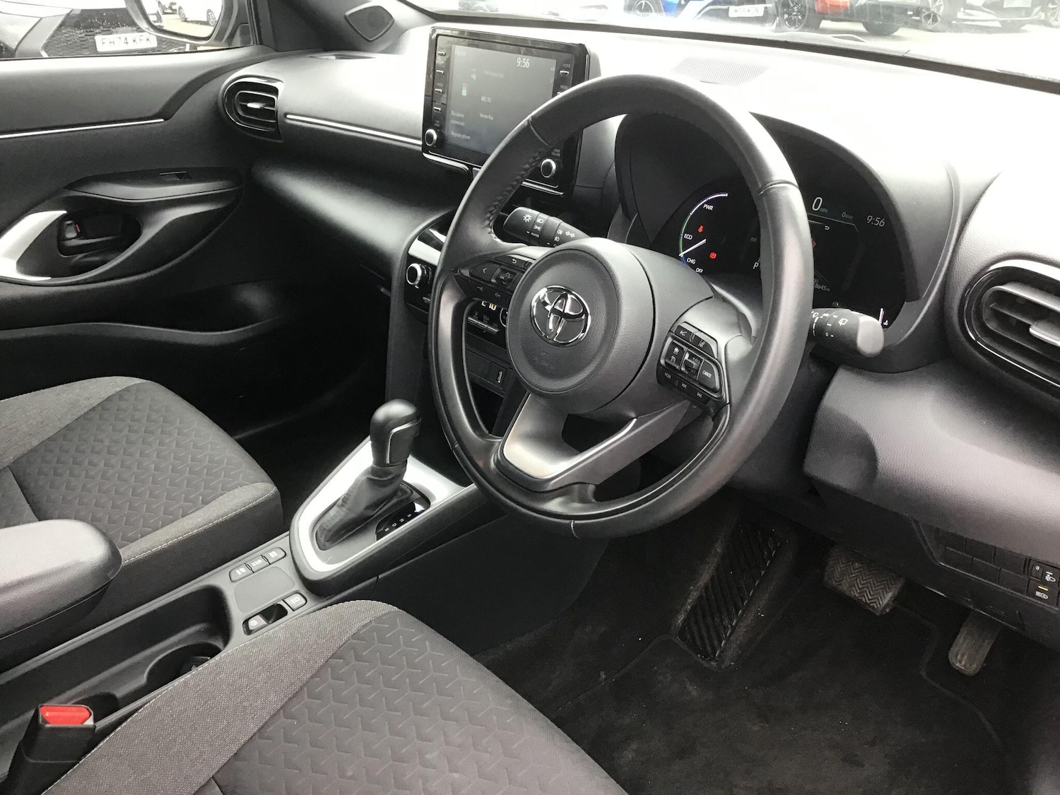 Used Toyota Yaris Cross 2024 for sale - 78116080: Photo 9