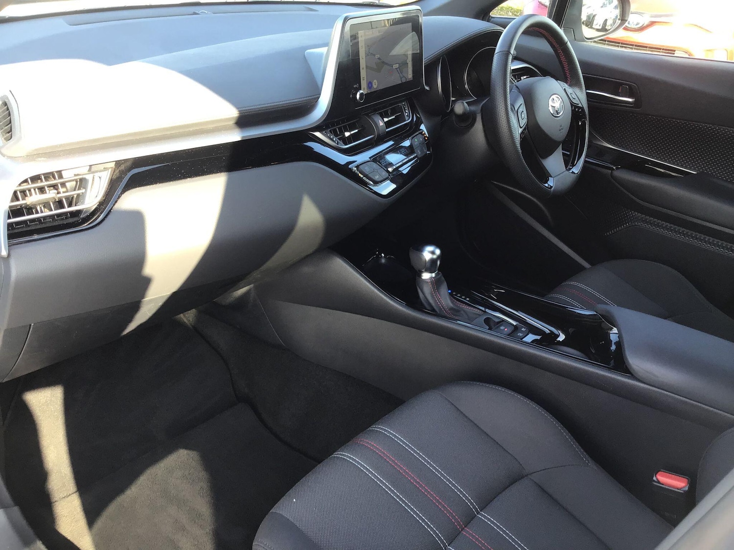 Used Toyota C-HR 2023 for sale - 78087029: Photo 5