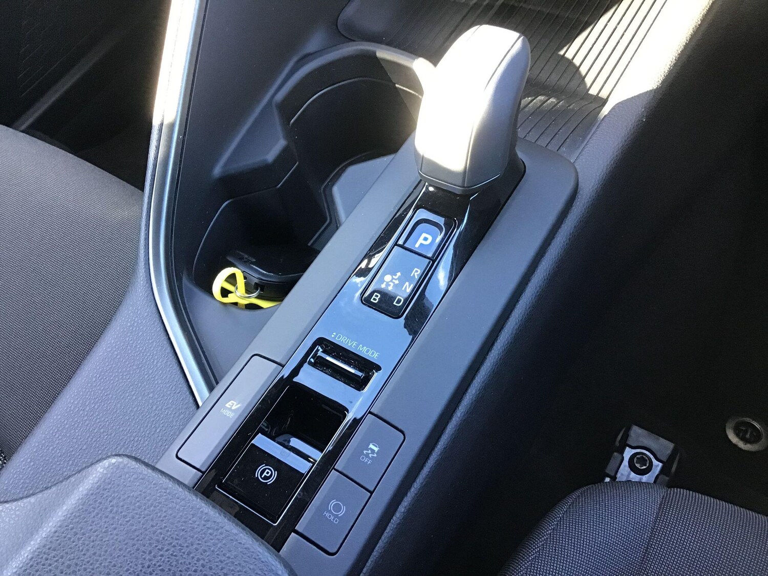 Used Toyota C-HR 2024 for sale - 76377970: Photo 17