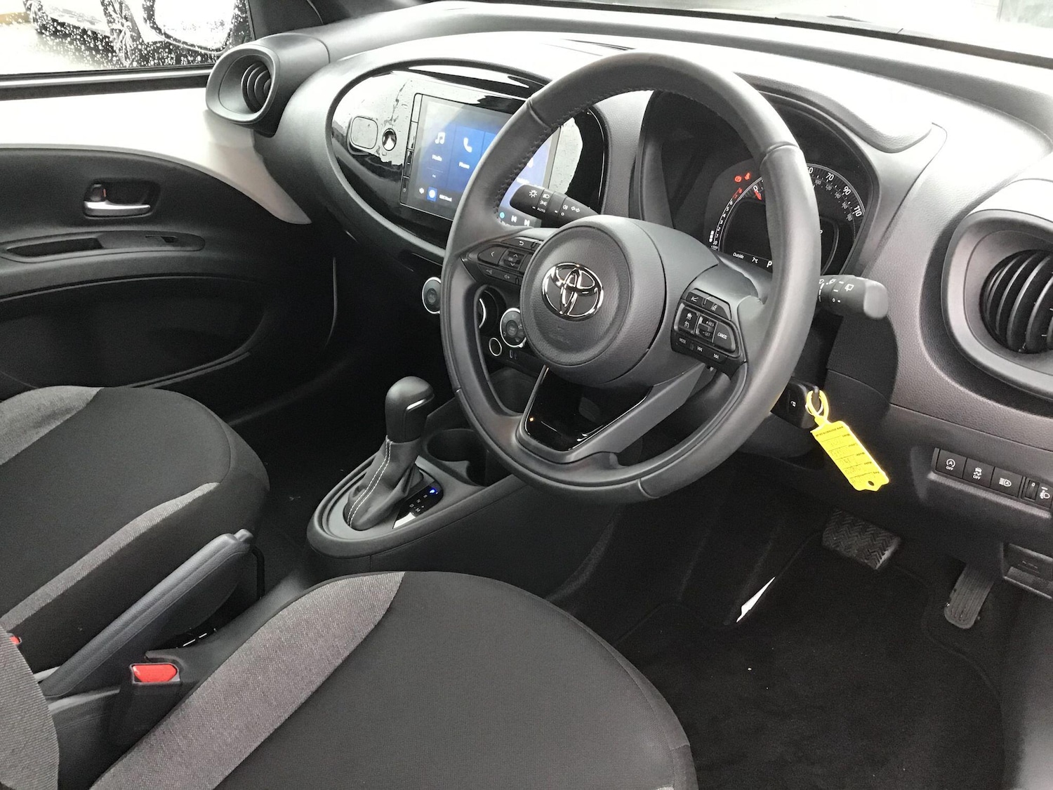 Used Toyota Aygo X 2024 for sale - 77344354: Photo 15