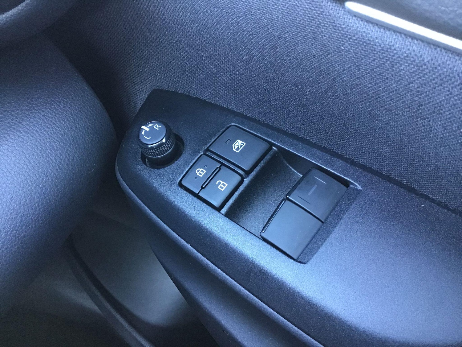 Used Toyota Yaris for sale - 78116517: Photo 15