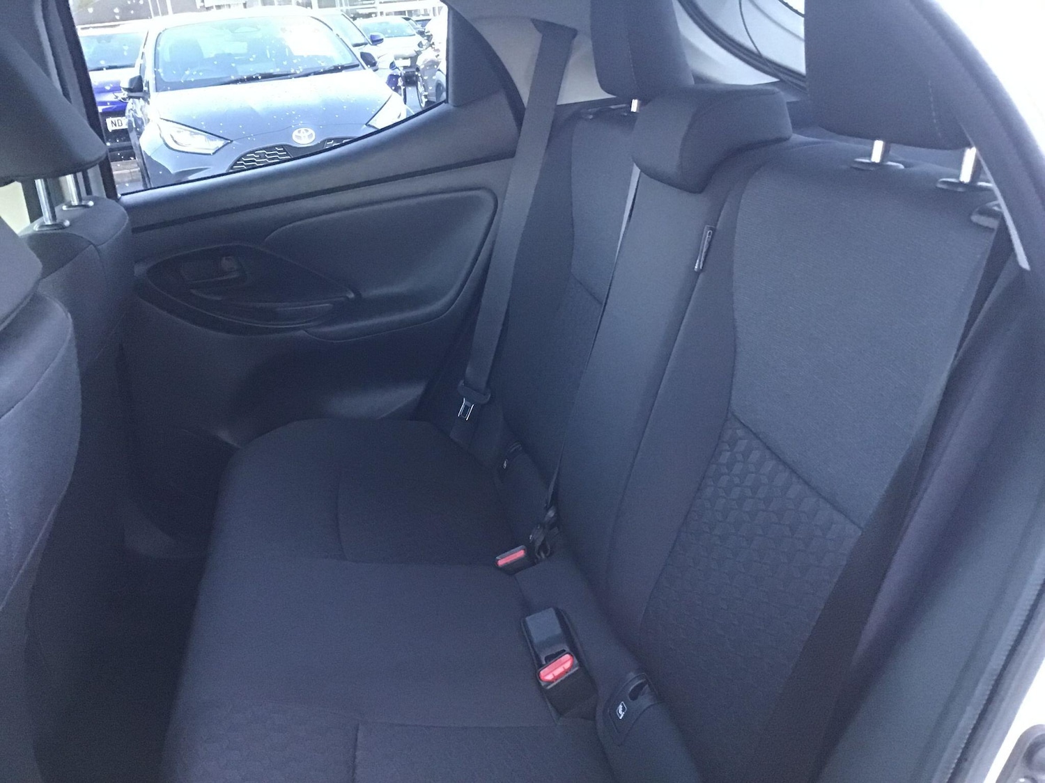 Used Toyota Yaris 2023 for sale - 77278807: Photo 20