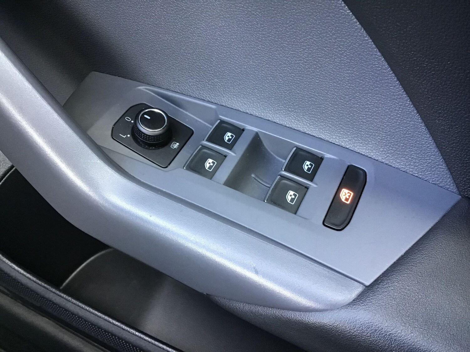 Used Volkswagen T-Cross for sale - 77825037: Photo 15