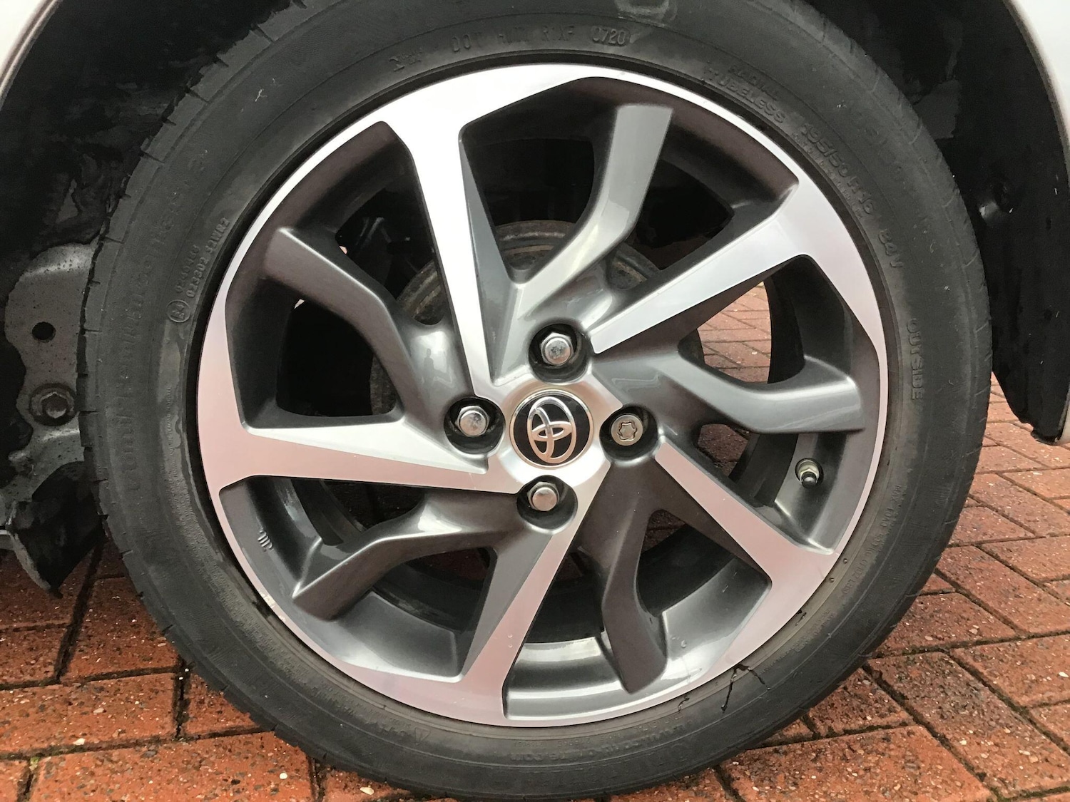 Used Toyota Yaris 2020 for sale - 76701973: Photo 11