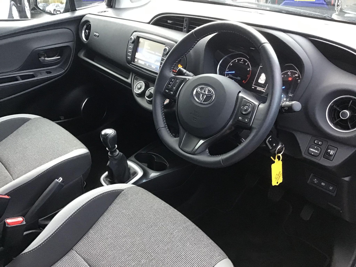 Used Toyota Yaris 2020 for sale - 76701973: Photo 15
