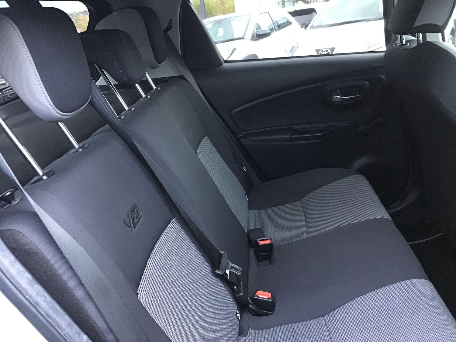 Used Toyota Yaris 2020 for sale - 76701973: Photo 19