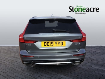 Used Volvo V60 2019 for sale - 78318512: Photo