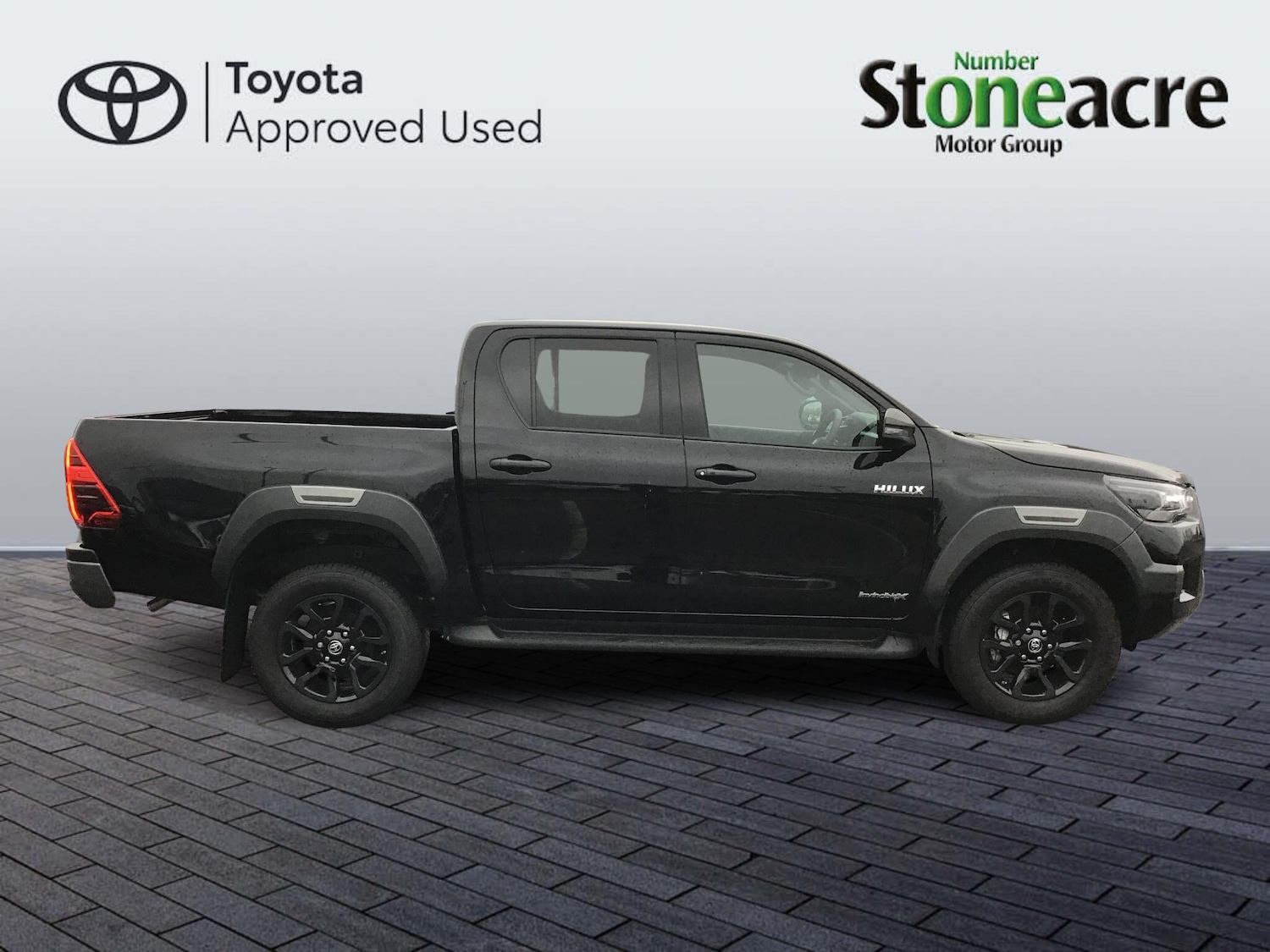 Used Toyota Hilux for sale - 77304931: Photo 2