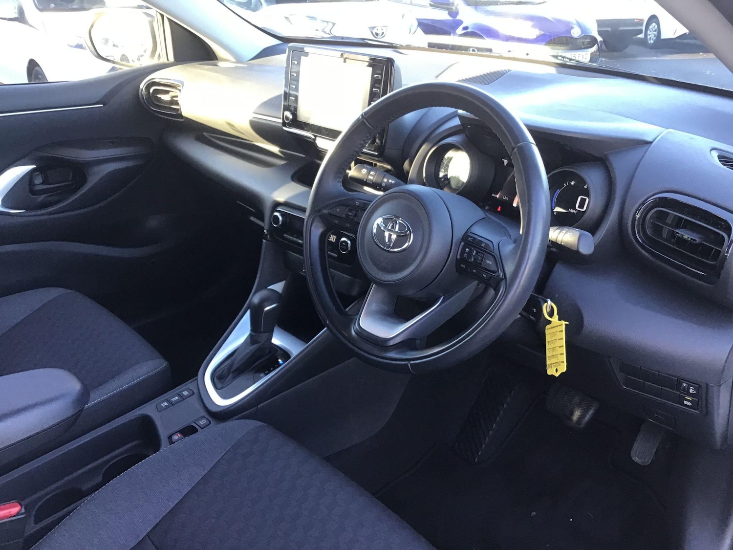 Used Toyota Yaris 2023 for sale - 77057383: Photo 15