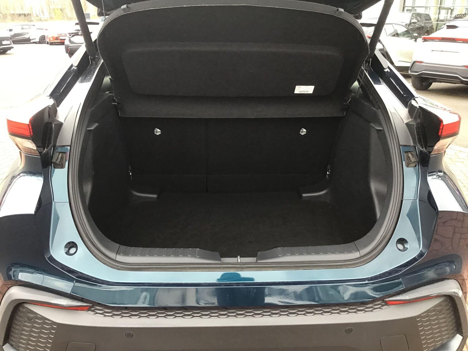 Used Toyota C-HR 2025 for sale - 78204164: Photo 22