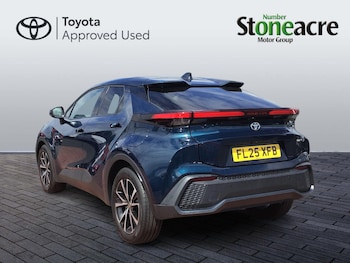 Used Toyota C-HR 2025 for sale - 78648519: Photo