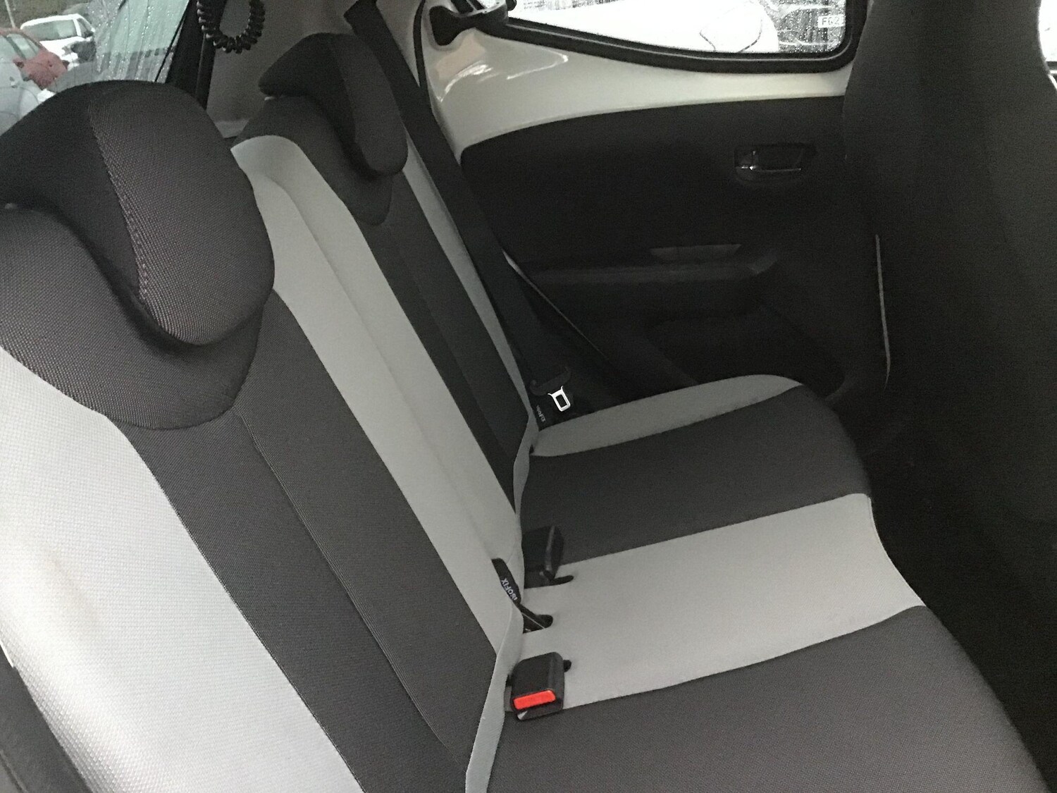 Used Toyota AYGO 2017 for sale - 76800894: Photo 19