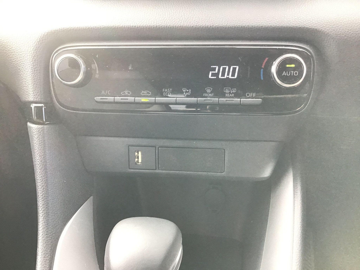 Used Toyota Yaris for sale - 78116471: Photo 12