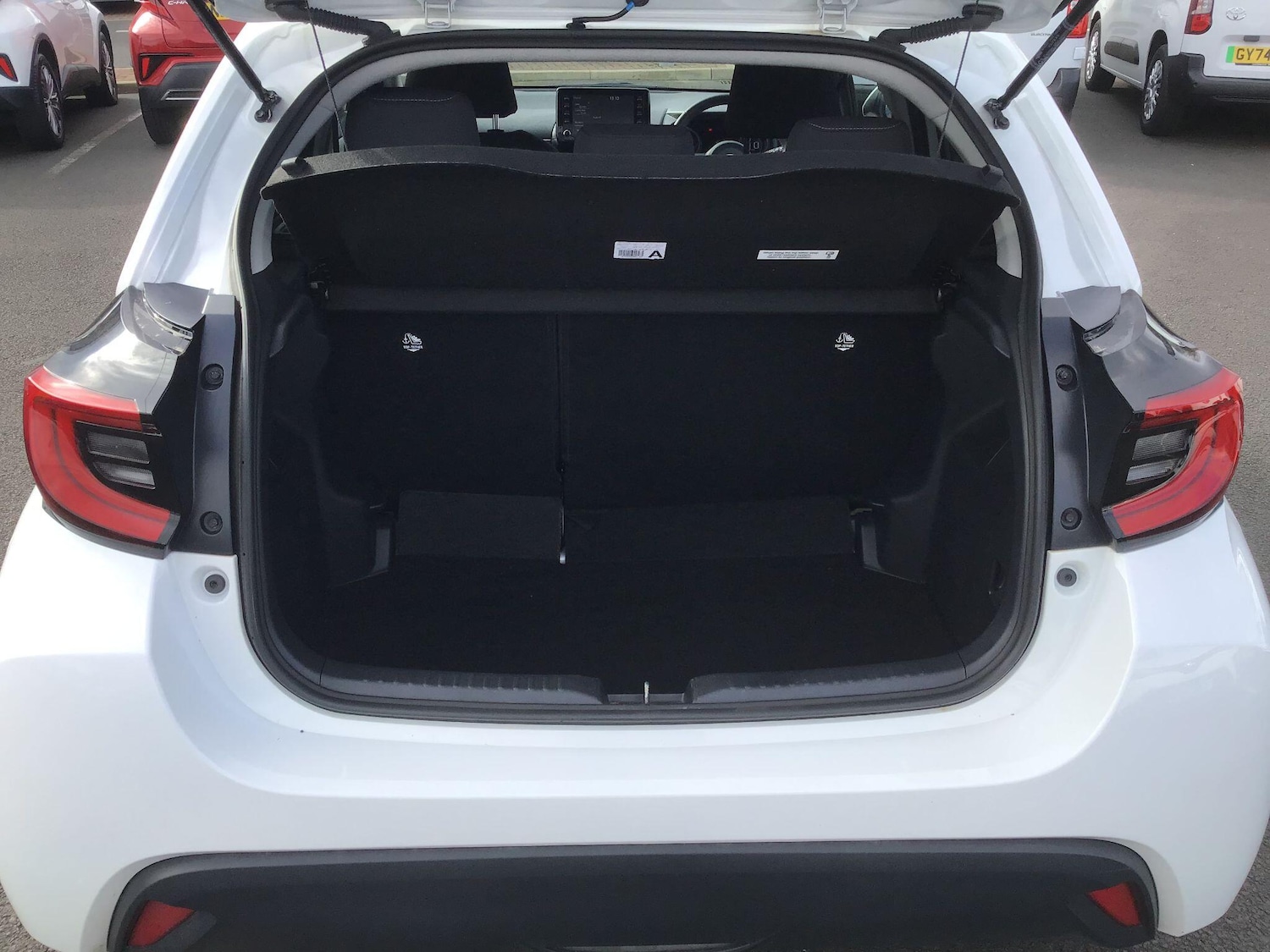 Used Toyota Yaris for sale - 78116471: Photo 17