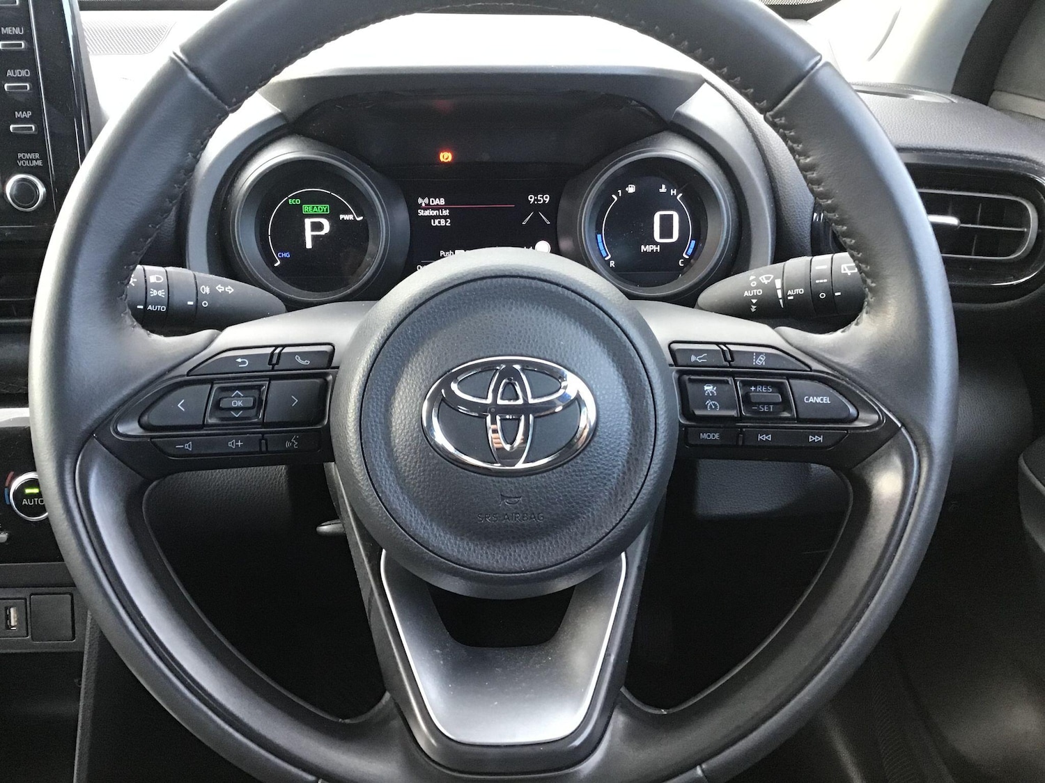 Used Toyota Yaris Cross 2022 for sale - 76898404: Photo 17