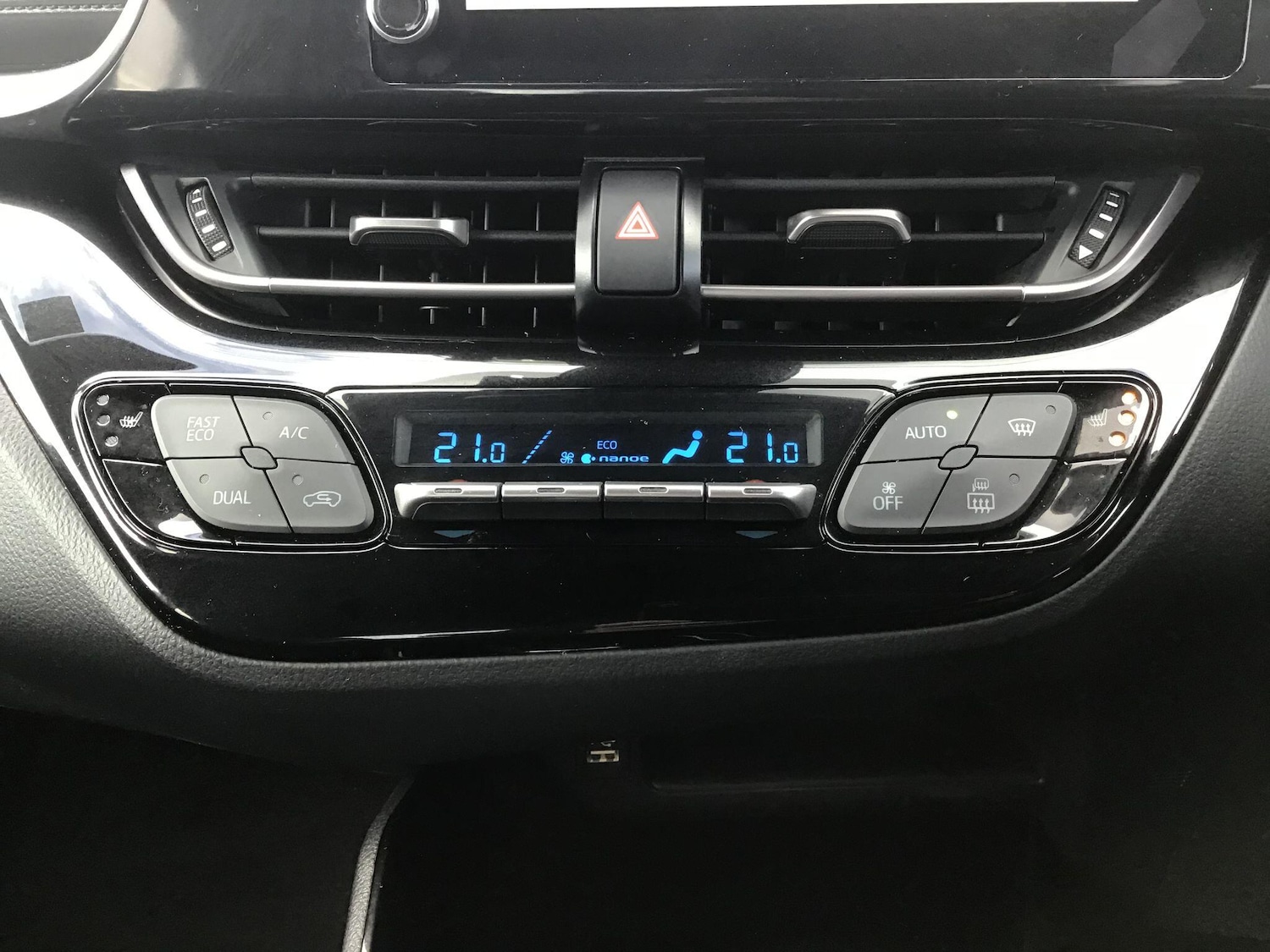 Used Toyota C-HR 2022 for sale - 78071931: Photo 11