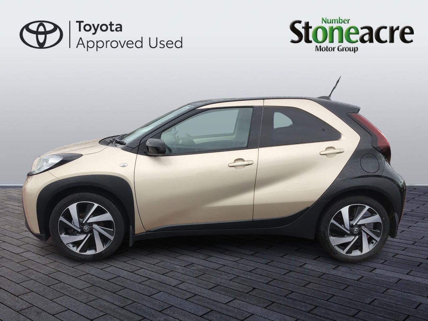 Used Toyota Aygo X 2023 for sale - 76850371: Photo 8