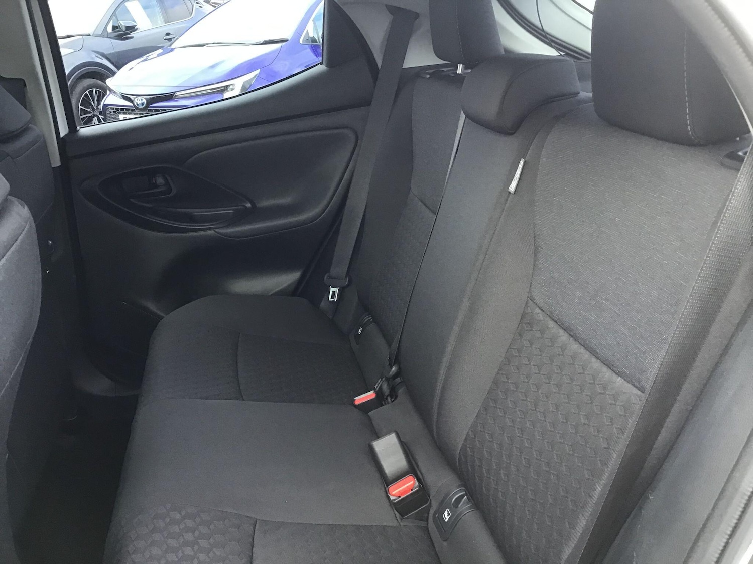 Used Toyota Yaris 2022 for sale - 76633770: Photo 20