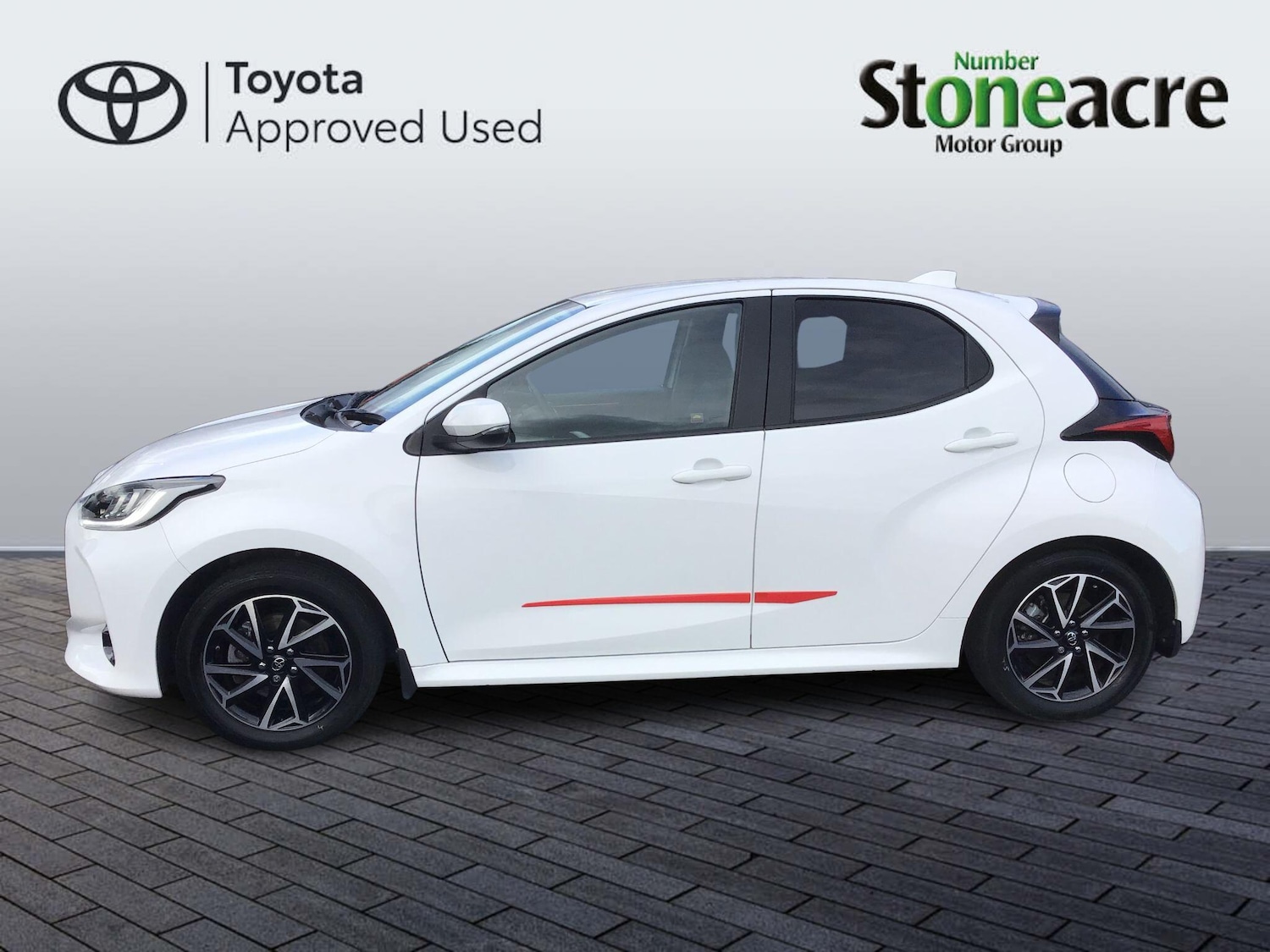 Used Toyota Yaris 2022 for sale - 76633770: Photo 8