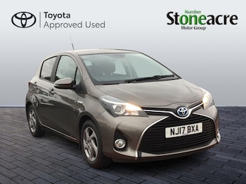 Used Toyota Yaris 2017 for sale - 76562301: Photo