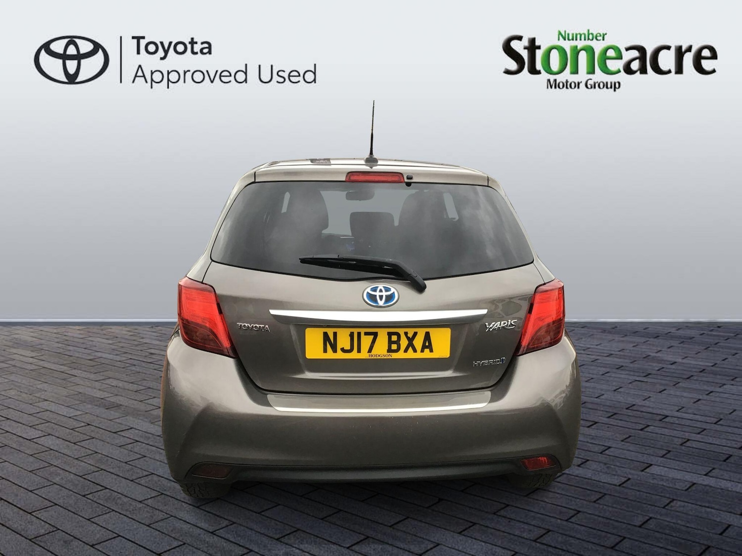 Used Toyota Yaris 2017 for sale - 76562301: Photo 6