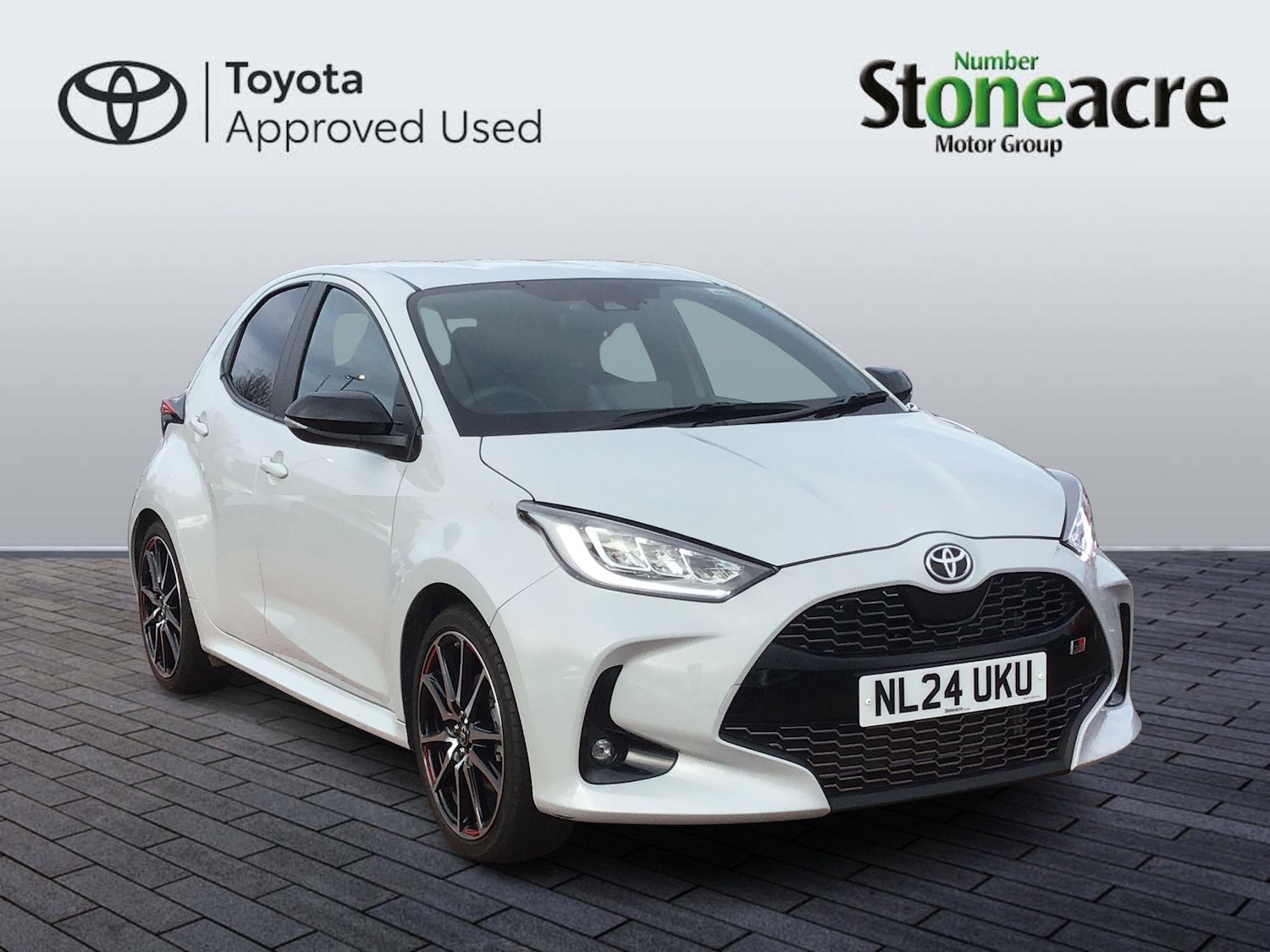 Used Toyota Yaris 2024 for sale - 76573605: Photo 1
