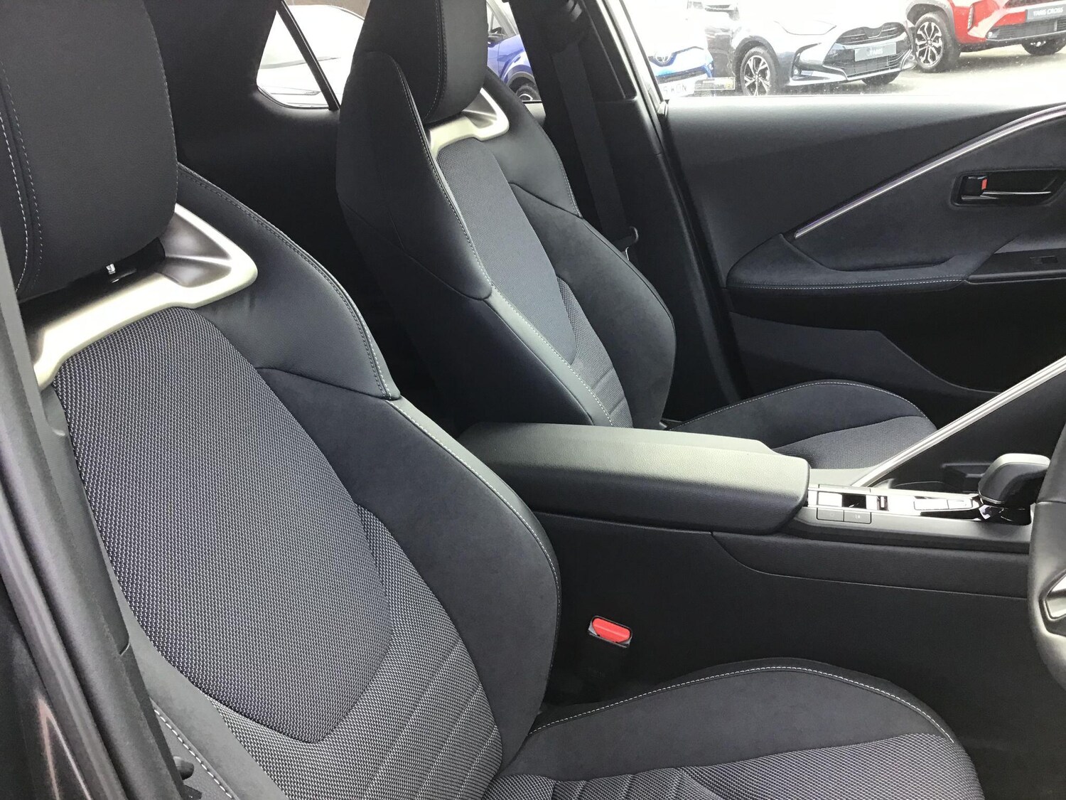 Used Toyota C-HR for sale - 77808858: Photo 10