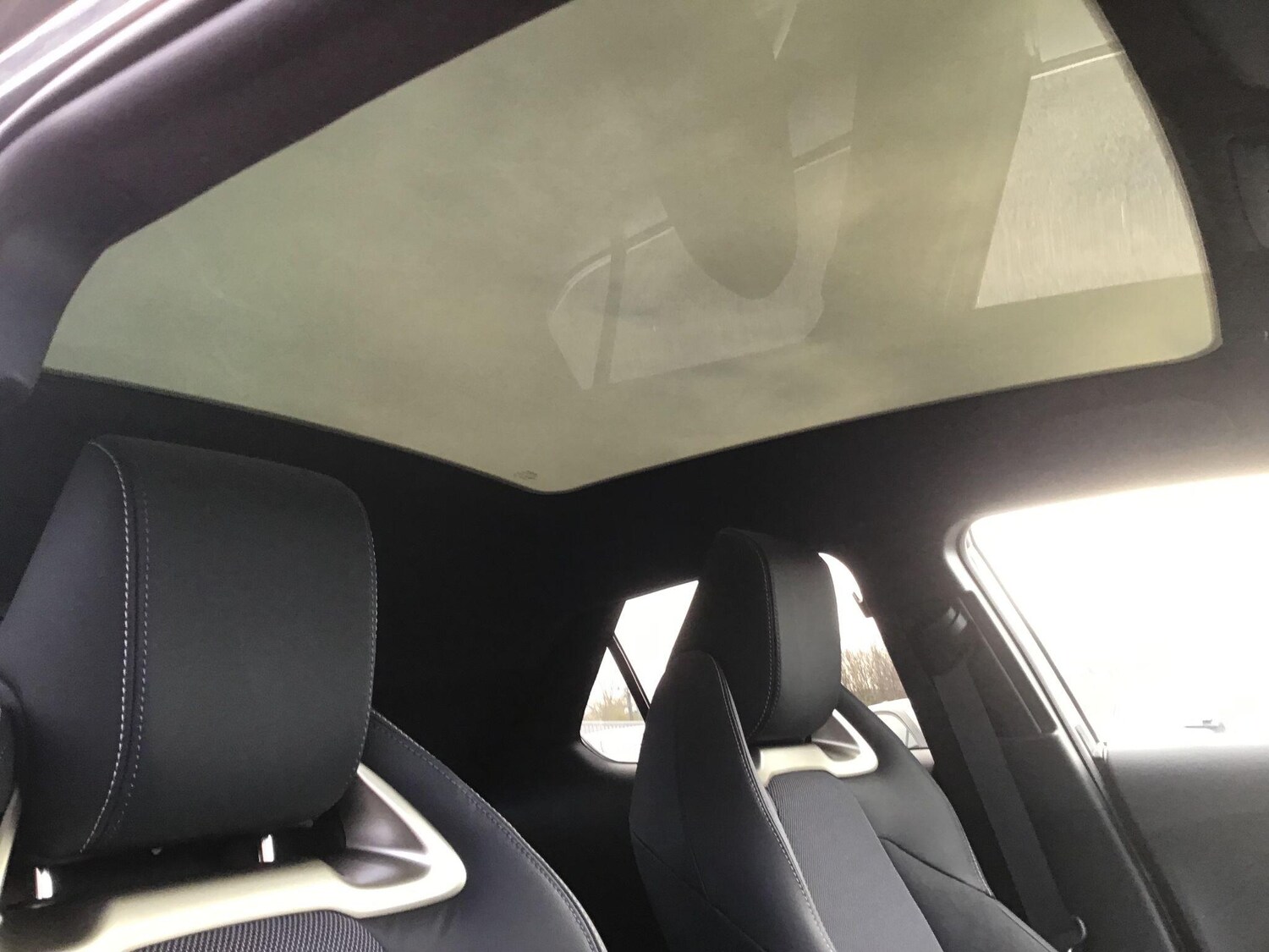 Used Toyota C-HR for sale - 77808858: Photo 21