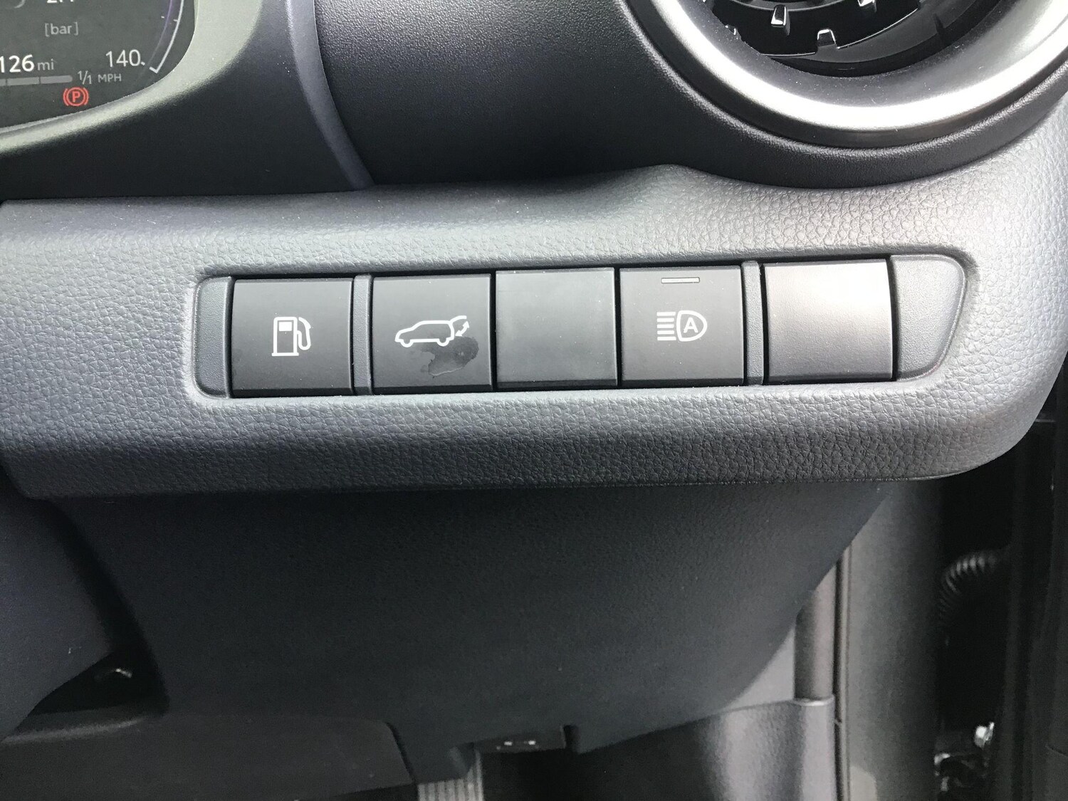 Used Toyota C-HR for sale - 77808858: Photo 23