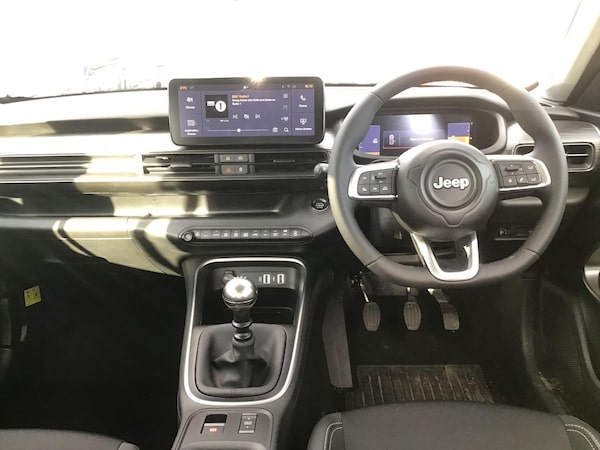 Used Jeep Avenger 2025 for sale - 76227517: Photo 12