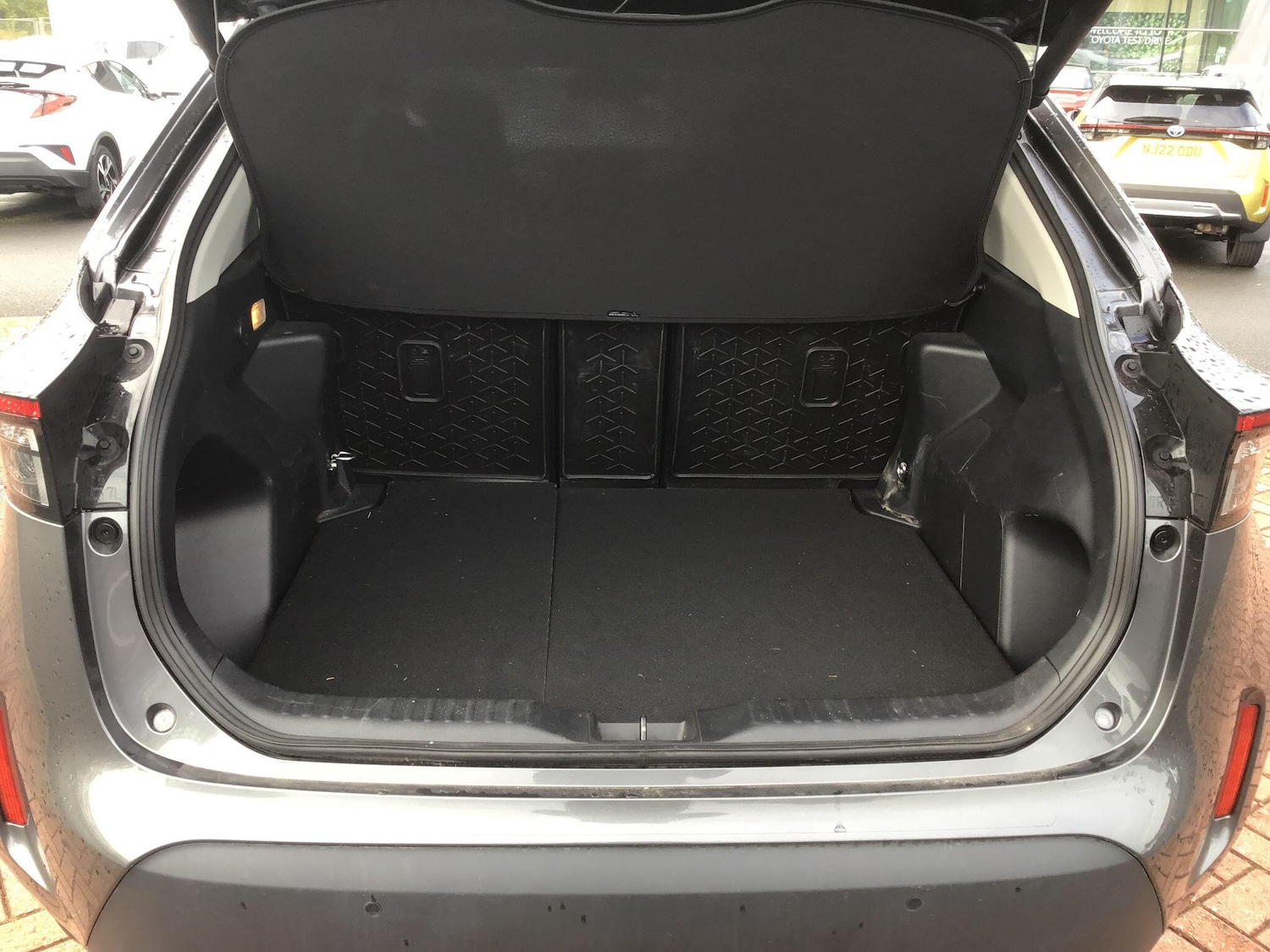 Used Toyota Yaris Cross 2022 for sale - 76137035: Photo 12