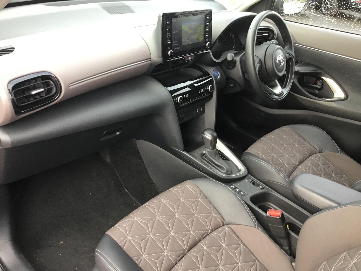 Used Toyota Yaris Cross 2022 for sale - 76137035: Photo 13
